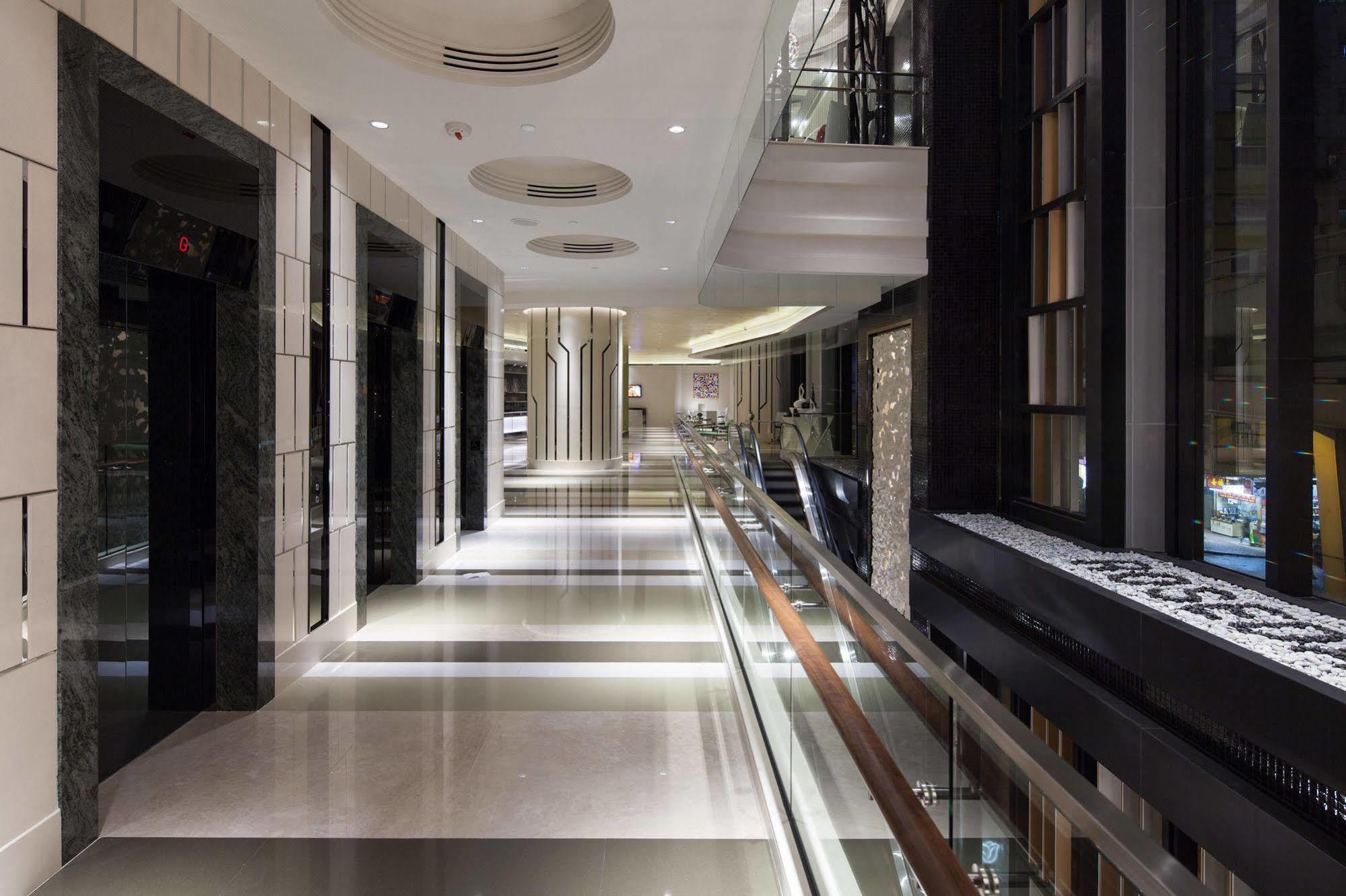 Rosedale Hotel Kowloon Гонконг Екстер'єр фото